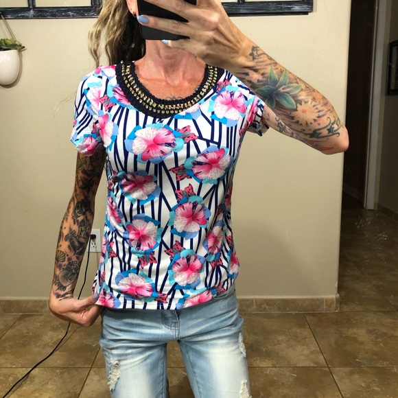 Valentine Tops - Ivory & Floral Embellished Top